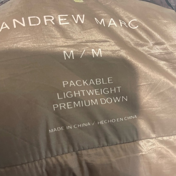 Andrew Marc Jacket Size Medium - Picture 7 of 7
